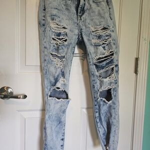 Simple Society Distressed Acid Wash Light Blue Junior's Jeans Sz 1/25